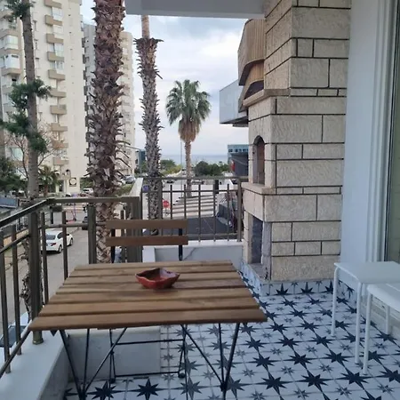 Apartment Eski Lara Merkezde Deniz Manzarali Daire *