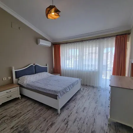 Eski Lara Merkezde Deniz Manzarali Daire Apartment Antalya