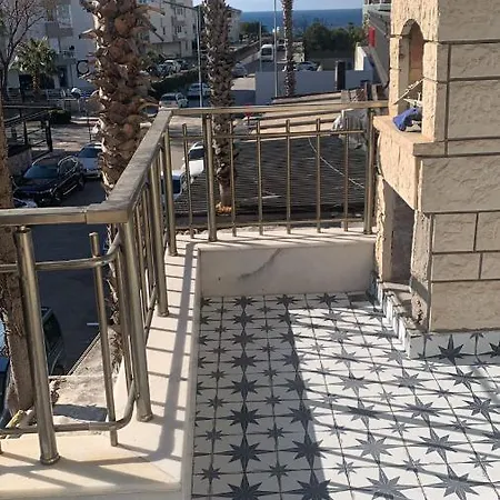 Eski Lara Merkezde Deniz Manzarali Daire * Antalya