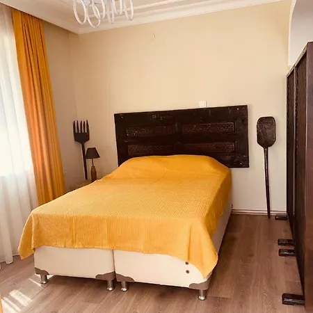 Lejlighed Eski Lara Merkezde Deniz Manzarali Daire