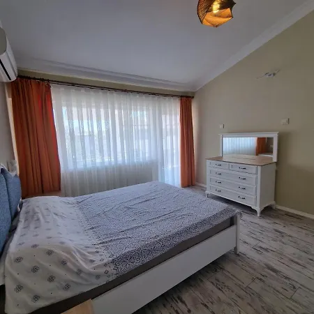 Lejlighed Eski Lara Merkezde Deniz Manzarali Daire Antalya